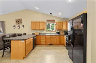 2644 Trindal St, Eau Claire, WI 54703 - Photo 8
