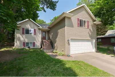 2644 Trindal Street, Eau Claire, WI 54703 - Photo 2