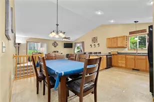 2644 Trindal St, Eau Claire, WI 54703 - Photo 6