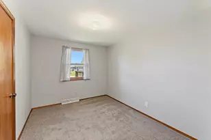 819 Forrest St, Black River Falls, WI 54615 - Photo 16
