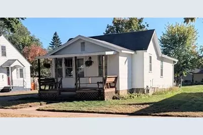 727 Bolles Street, Eau Claire, WI 54703 - Photo 2