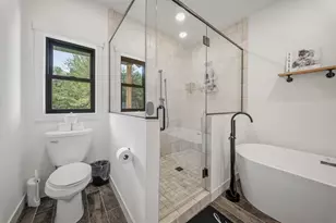 10081 9 Mile Creek Rd, Fall Creek, WI 54742 - Photo 20