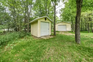 6633 188th St, Chippewa Falls, WI 54729 - Photo 8