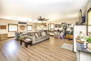 122 Washington St, Black River Falls, WI 54615 - Photo 18