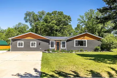 122 Washington Street, Black River Falls, WI 54615 - Photo 1
