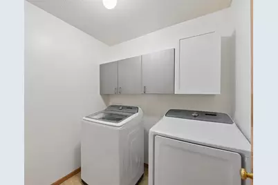 2335 Oakridge Circle, Hudson, WI 54016 - Photo 18