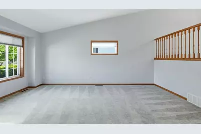 2910 W Frank Street, Eau Claire, WI 54703 - Photo 6