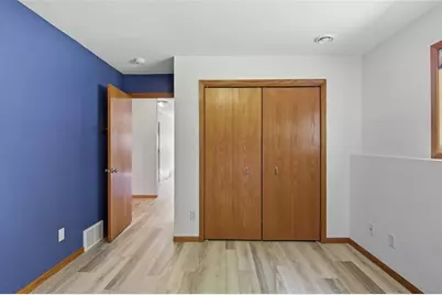 2910 W Frank Street, Eau Claire, WI 54703 - Photo 26