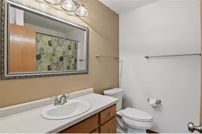 2910 W Frank Street, Eau Claire, WI 54703 - Photo 20