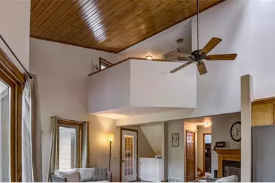 2229 Peterson Avenue, Eau Claire, WI 54703 - Photo 22