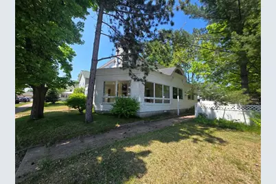 9 4th Avenue, Shell Lake, WI 54871 - Photo 2