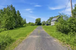 802 Janicki Rd, Stanley, WI 54768 - Photo 4