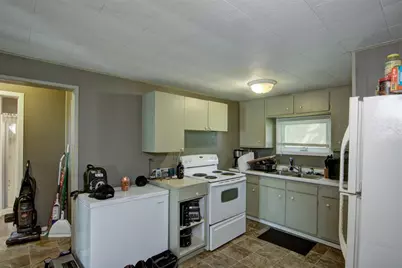 312 University Street #1&amp;2, Elk Mound, WI 54739 - Photo 22