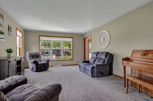 1606 Luther Ct, Marshfield, WI 54449 - Photo 4