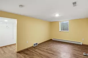2715 Rudolph Rd, Eau Claire, WI 54701 - Photo 16