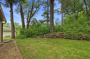 2715 Rudolph Rd, Eau Claire, WI 54701 - Photo 32