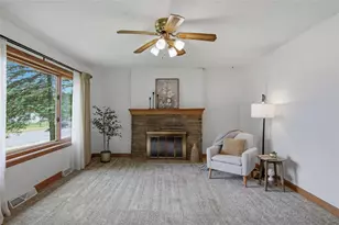 2715 Rudolph Rd, Eau Claire, WI 54701 - Photo 2
