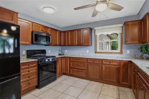 2715 Rudolph Rd, Eau Claire, WI 54701 - Photo 8