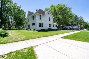 334 E 2nd Ave, Stanley, WI 54768 - Photo 28