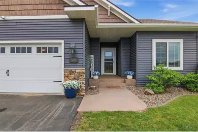 5226 Waylon Street, Eau Claire, WI 54703 - Photo 2