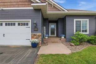 5226 Waylon St, Eau Claire, WI 54703 - Photo 2