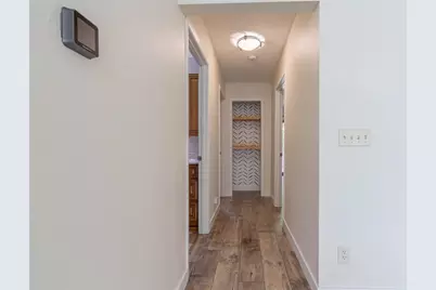 2204 Hillside Drive, Eau Claire, WI 54703 - Photo 14