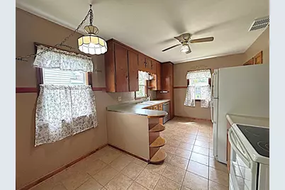 515 Oak Street, Spooner, WI 54801 - Photo 10
