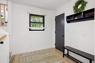 1212 Webster Ave, Eau Claire, WI 54701 - Photo 4