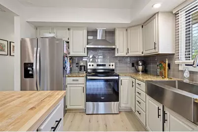 1212 Webster Avenue, Eau Claire, WI 54701 - Photo 12
