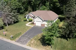 1825 Golf View Dr, River Falls, WI 54022 - Photo 34