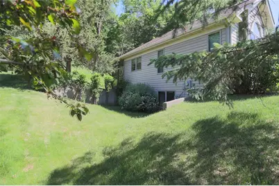 1825 Golf View Drive, River Falls, WI 54022 - Photo 30