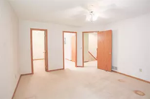 1825 Golf View Dr, River Falls, WI 54022 - Photo 14