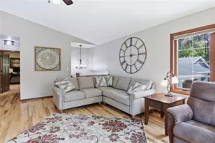 1301 Sandy Ridge Ln, Altoona, WI 54720 - Photo 6