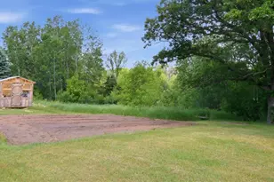 4900 E Spruce Rd, Eleva, WI 54738 - Photo 34