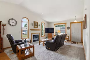 2538 Hils Ct, Menomonie, WI 54751 - Photo 8