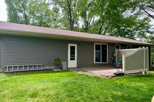 3464 Potter Rd, Eau Claire, WI 54703 - Photo 2