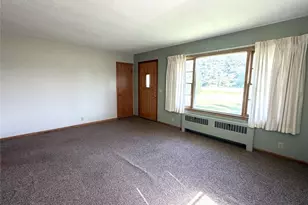 W17687 Fairview Rd, Whitehall, WI 54773 - Photo 10