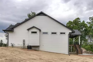 1921 Legacy Dr, Eau Claire, WI 54703 - Photo 32