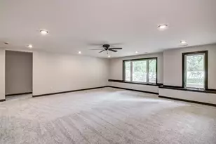 1921 Legacy Dr, Eau Claire, WI 54703 - Photo 20