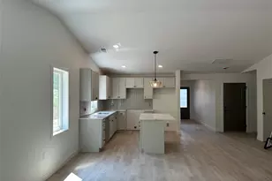 4350 Studebaker Ln, Eau Claire, WI 54703 - Photo 8