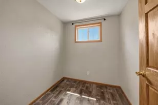 332 Lincoln St, Stanley, WI 54768 - Photo 10