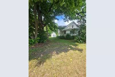 389 Lincoln Street, Mondovi, WI 54755 - Photo 2