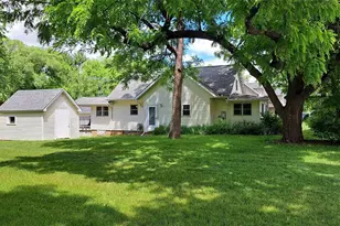 389 Lincoln St, Mondovi, WI 54755 - Photo 6