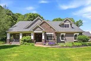 1116 Moonlight Dr, Altoona, WI 54720 - Photo 2