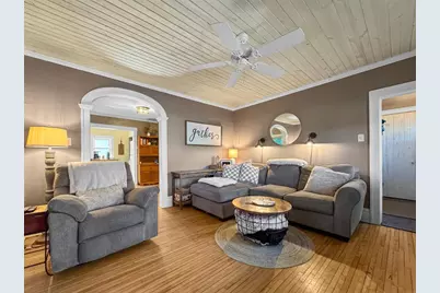 1615 S Broadway Street, Menomonie, WI 54751 - Photo 4
