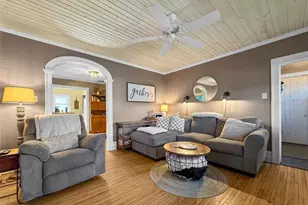 1615 S Broadway St, Menomonie, WI 54751 - Photo 4