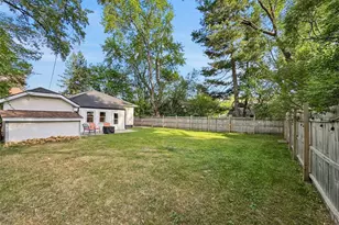 1615 S Broadway St, Menomonie, WI 54751 - Photo 38
