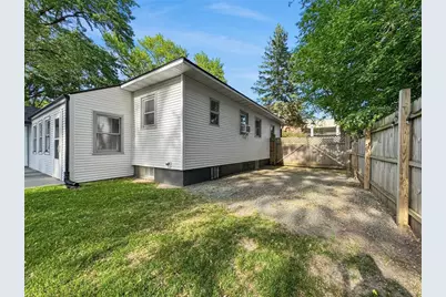 1615 S Broadway Street, Menomonie, WI 54751 - Photo 34