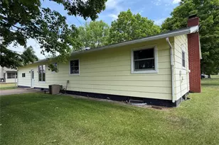 15673 Lakewood Dr, Hayward, WI 54843 - Photo 4