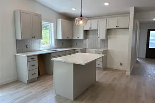 4340 Studebaker Ln, Eau Claire, WI 54703 - Photo 2